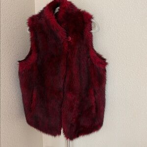 Terry Lewis Classic Luxuries Red & Black Faux Fur Vest | Size M